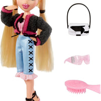 Bratz Dolls -GOIN' OUT - CLOE fashion doll with Accessories