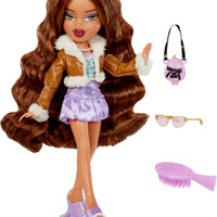 Bratz Dolls - GOIN' OUT - YASMIN fashion doll with Accessories